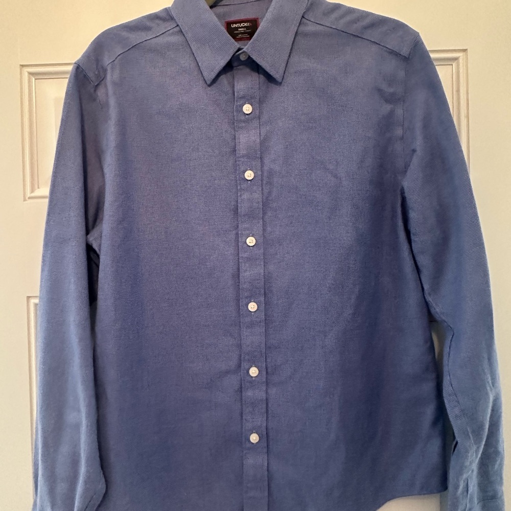 UNTUCKit Men's Casual Blue Button Down Shirt